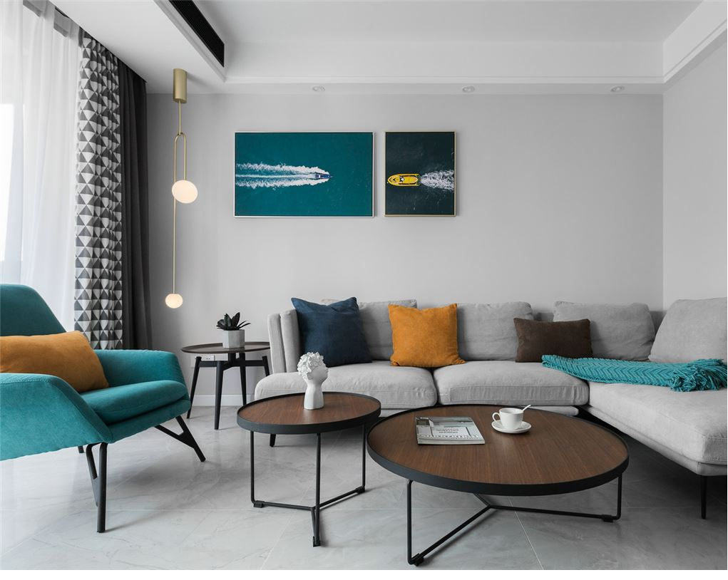  combining various styles of dining chairs