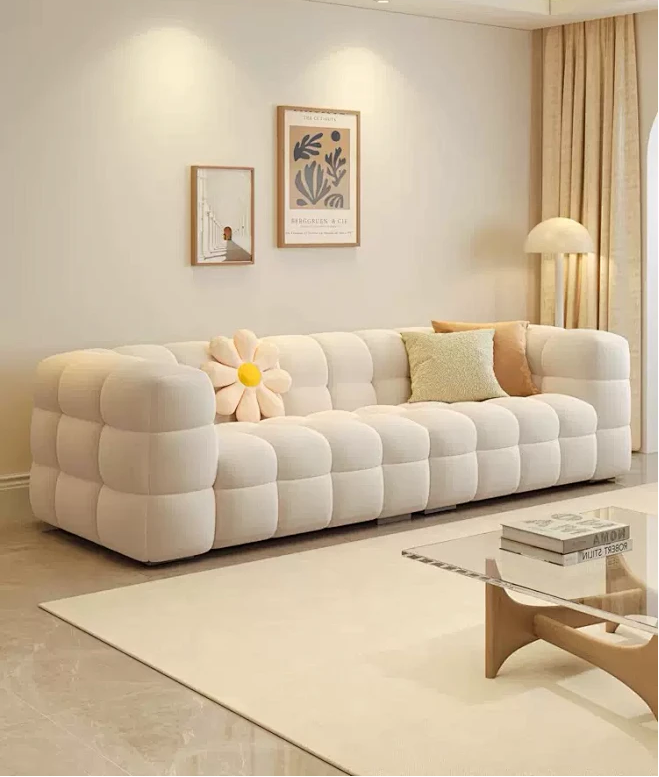 Big Space to selecting furniture with dining table and chair