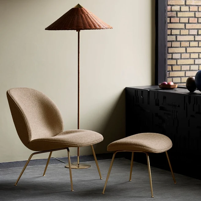 selecting furniture with Leisure Chair for living room