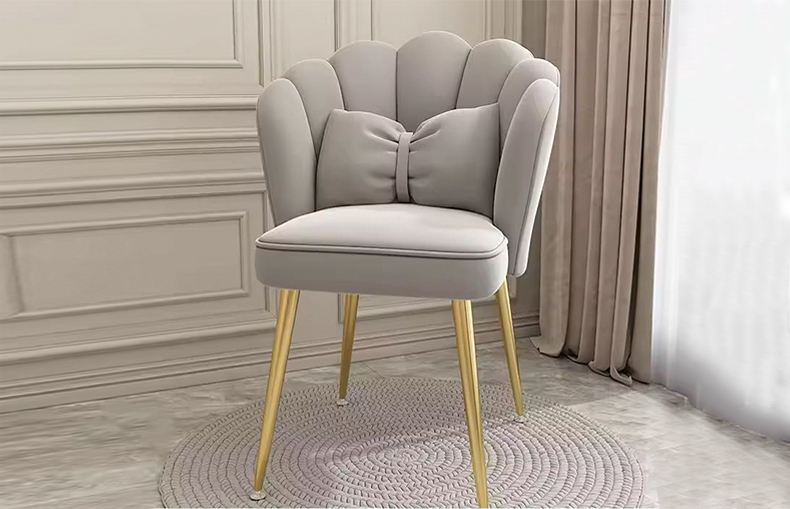 choosing an unique dining chair for restaurants