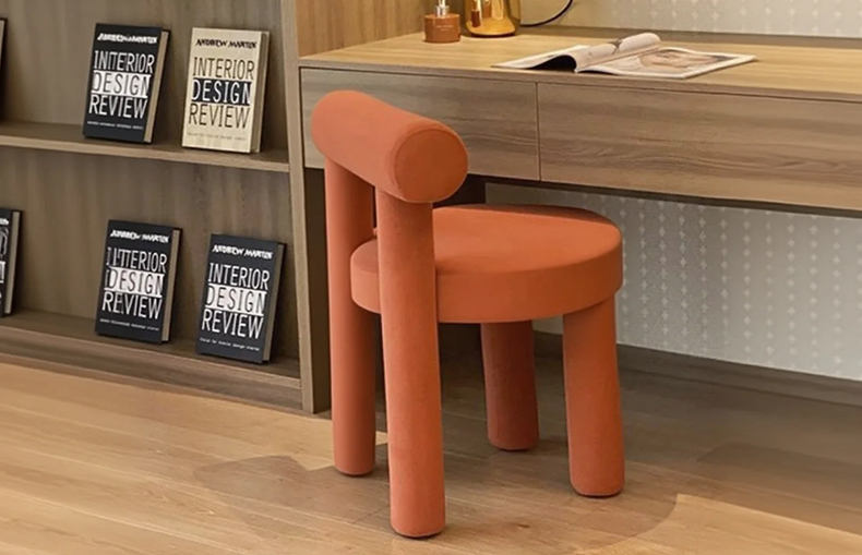 minimalist dining chair with metal legs